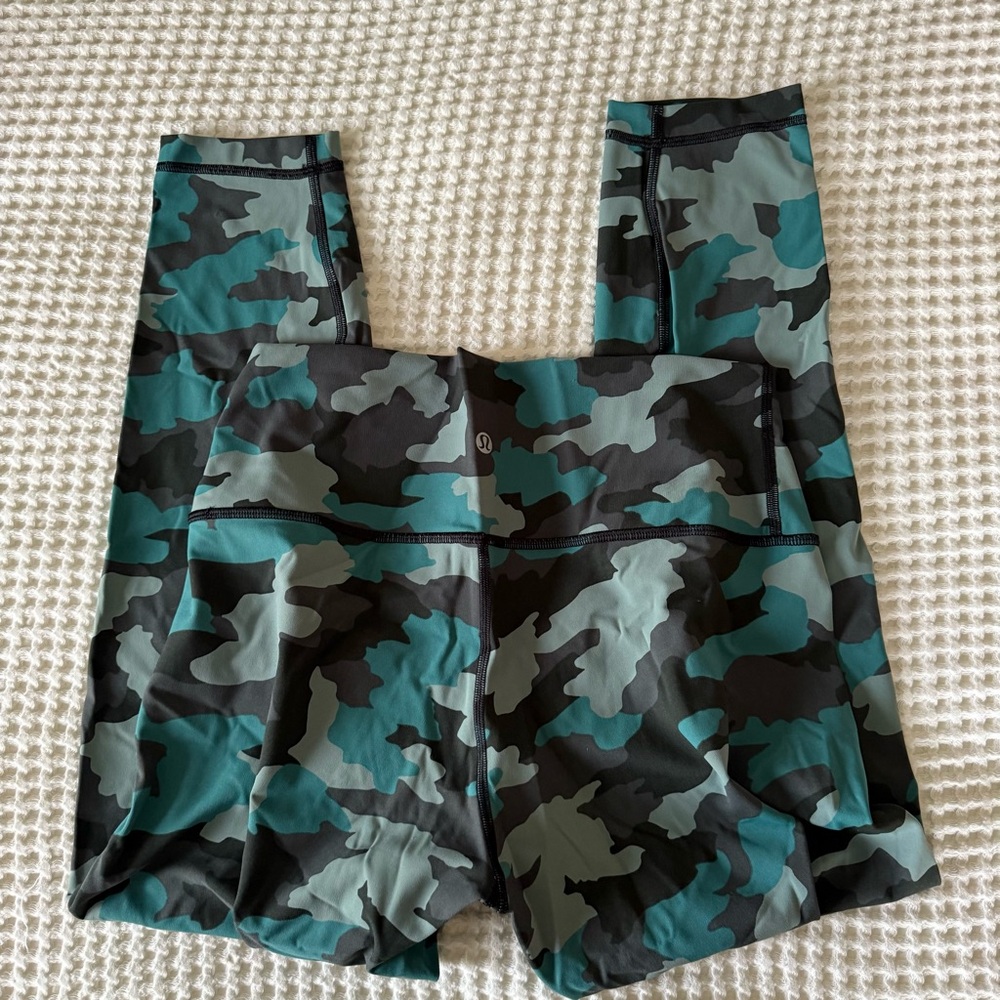 lululemon athletica Camouflage Leggings - Green and Black